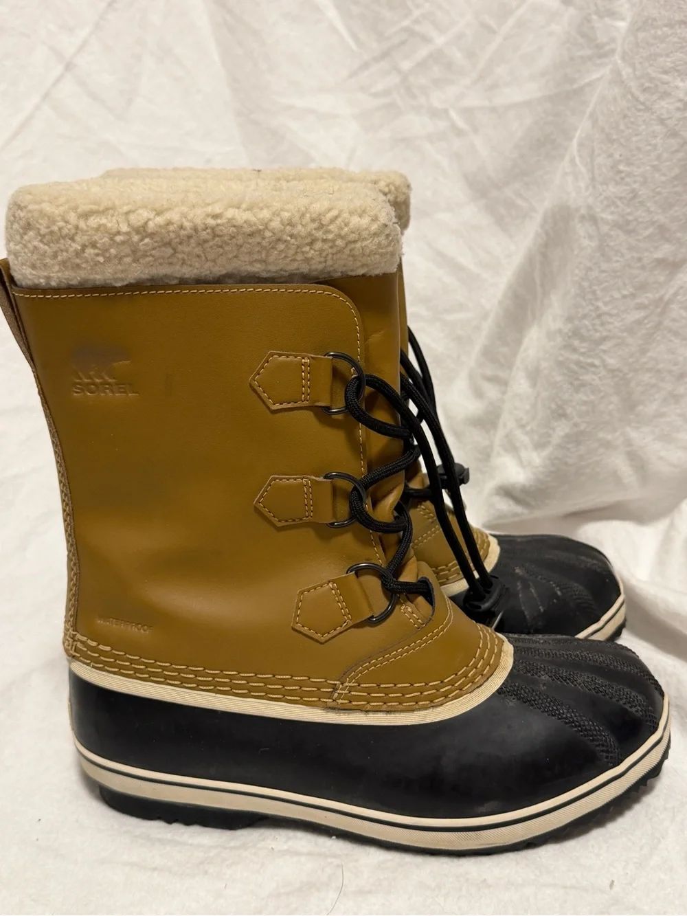 Sorel Yoot PAC Boot size 6